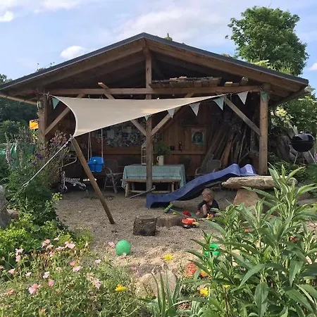 Der Zirkuswagen Und Elfenhaus Appartement